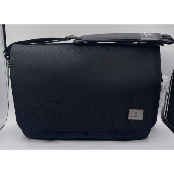 Victorinox Werks Professional Consultant Black Messenger Bag - Picture 1 of 15